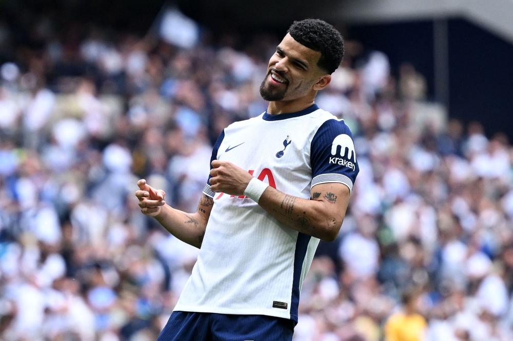 媒体人：中国男篮对周琦低位能力盲目自信